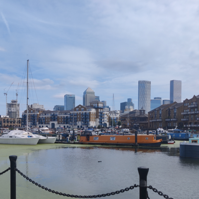 Вид на жительство: цена